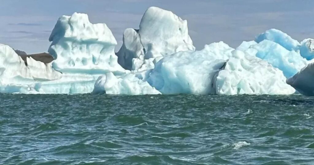 Dutch Startup’s Ambitious Plan to Restore Arctic Sea Ice Using Skating Rink Technology