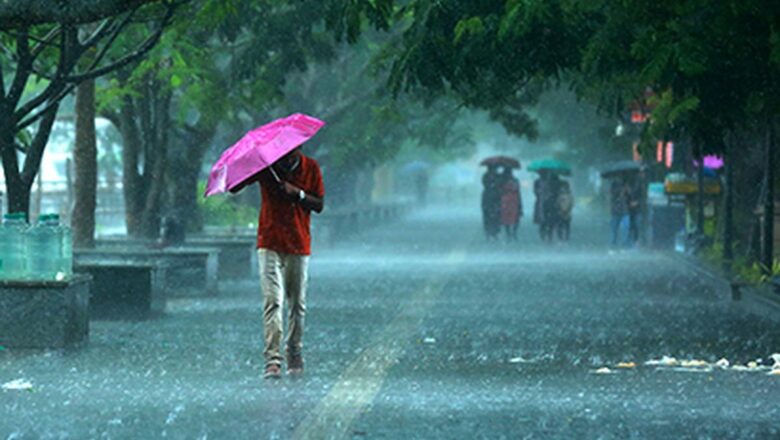 Heavy Rains to Lash Calcutta and Coastal Bengal as Low-Pressure System Intensifies