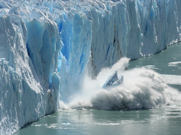 Glaciers Lost 6.54 Trillion Tonnes of Ice Since 2000, Driving Sea-Level Rise