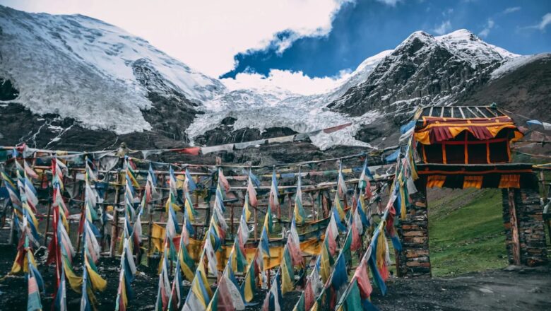 Tibetan Plateau How High Altitude Adaptations Help People Thrive in Low Oxygen Conditions