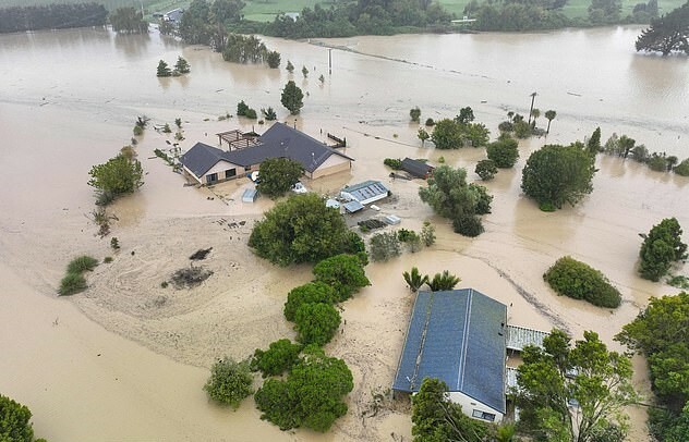 Auckland Road to Recovery: Cyclone Gabrielle Relief Fund Empowers Local Communities