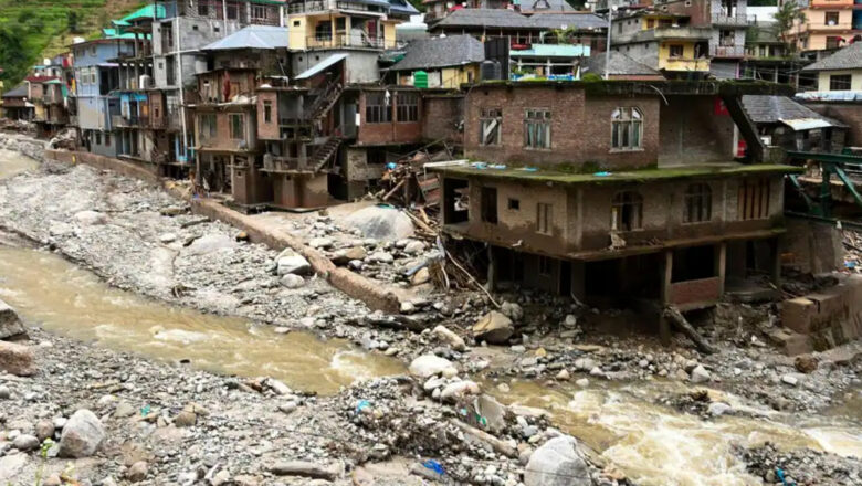 Himachal Paralyzed by Monsoon Fury: 400+ Roads Shut  Crores in Damages