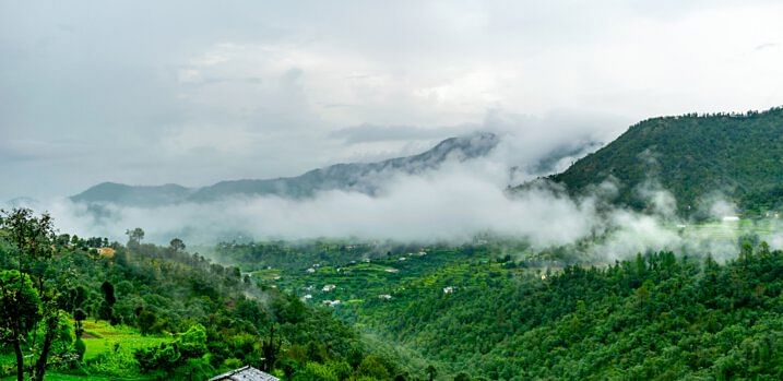 Uttarakhand on Monsoon Alert: CM Dhami Orders Vigilance, Launches Women Empowerment Scheme