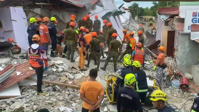 Deadly 6.9 Magnitude Quake Rocks Central Philippines Rescuers Race Against Time
