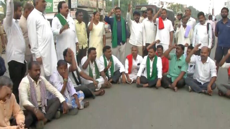 Kalaburagi Bandh Highlights Farmers Anguish After Floods and Heavy Rains