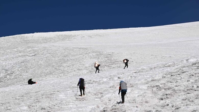 Ice Cores Drilled in Tajikistan Pamir Mountains to Unlock Mystery of ‘Resistant’ Glaciers