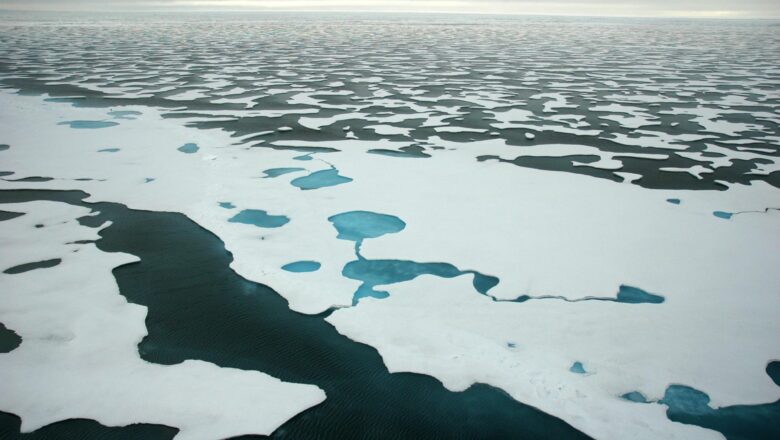 Space Dust offers Rare Clues as Arctic Ice Melts Faster than Expected