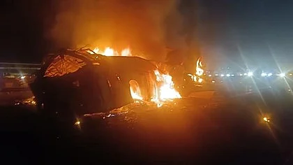 Karnataka Highway Tragedy Five Killed, Over 20 Injured as Bengaluru–Gokarna Bus Catches Fire