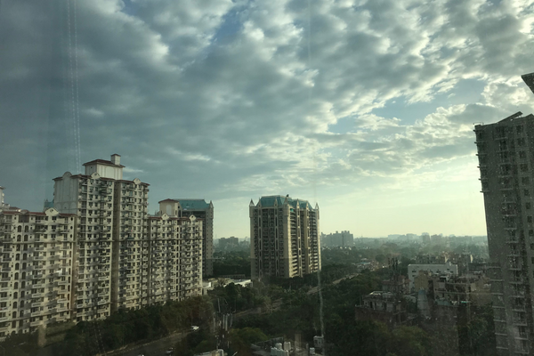 Gurgaon High-Rise Residential and Commercial Buildings Advised to Install Smog Guns