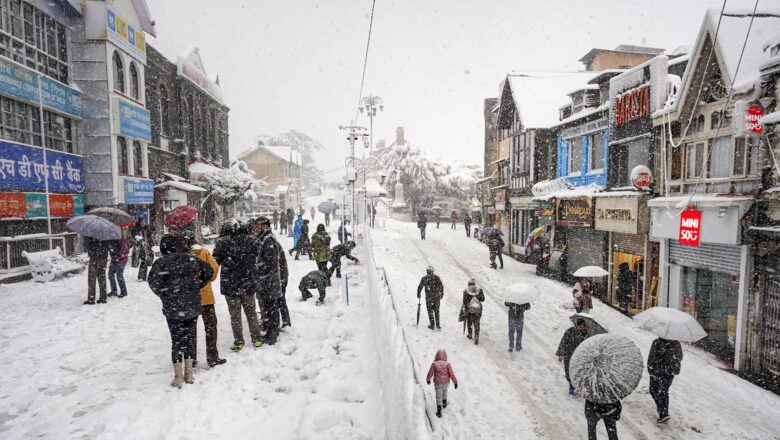 Fresh Western Disturbance to Bring Snow, Dense Fog and Biting Cold on Republic Day Across North India