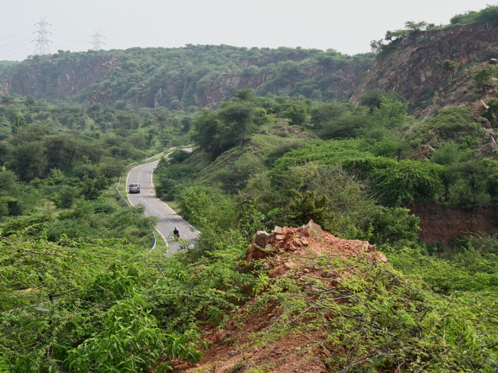 ‘Not a Single Inch’ Supreme Court Freezes Haryana Aravalli Zoo Safari Project Pending Expert Review