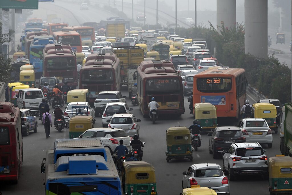 Road Dust Emerges as Major Hidden Driver of Air Pollution in New Delhi