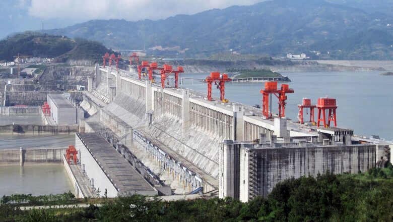 China Builds World Largest Water Network, Covering Over 80% of Its Territory