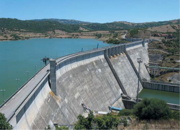 Why Small-Scale Conservation Must Work Alongside Big Dams to Secure Agriculture