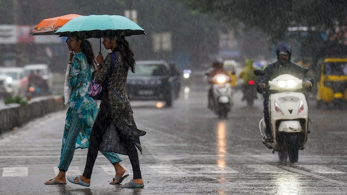 Rain Signals Strengthen as Monsoon Advances Towards India
