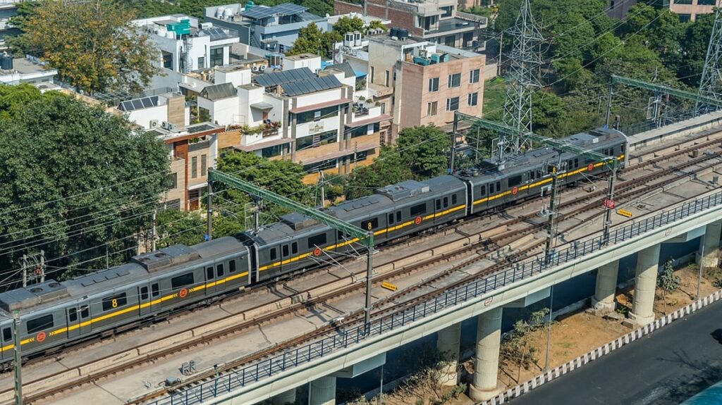 Delhi Green Transition Must Begin With Construction, Transport and Waste Reform