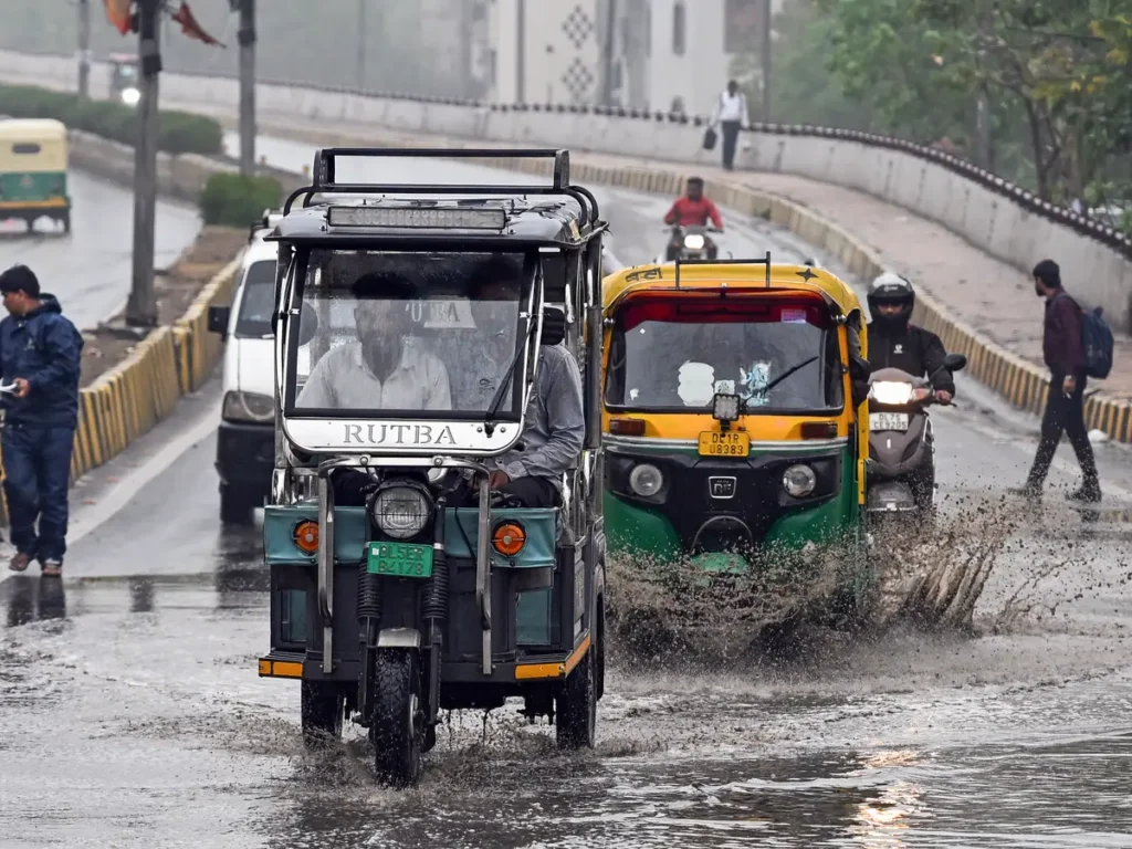 IMD Issues Rain Thunderstorm And 70 Kmph Wind Alert Across Multiple States