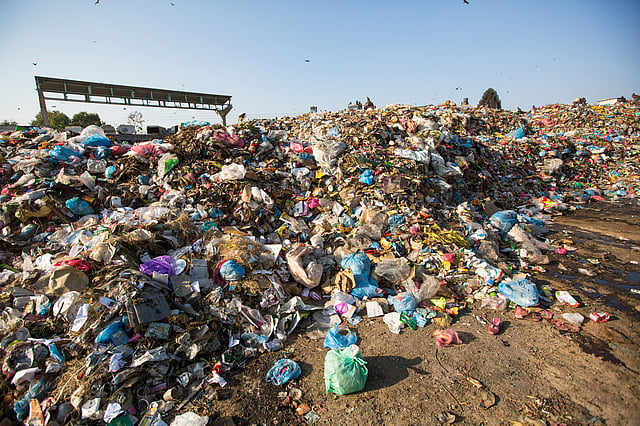 Plastic Waste Export Crisis Fuels Toxic Air Pollution in Developing Nations, Study Warns