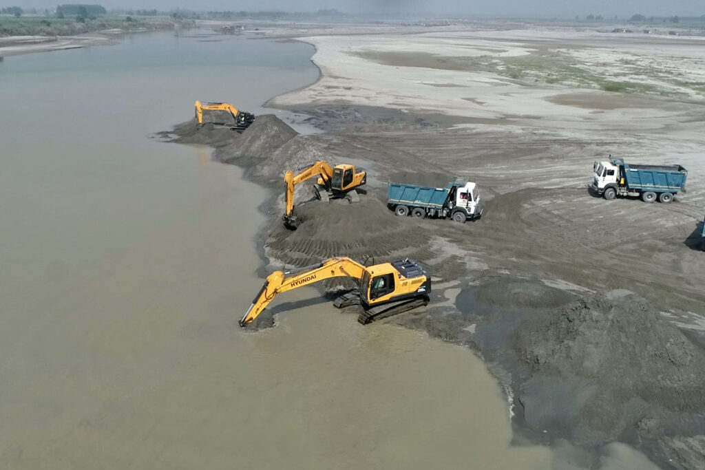Yamuna Faces a Different Threat in Bundelkhand as Illegal Sand Mining Intensifies