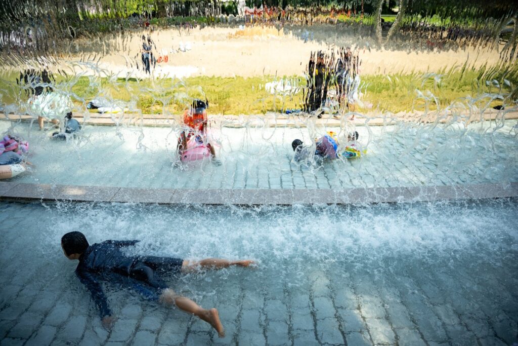 Hundreds Hospitalised as Record Heatwaves Grips Japan