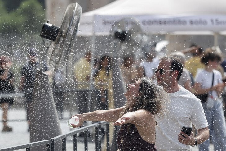 August 2026 Joint Hottest Month on Record Copernicus Says
