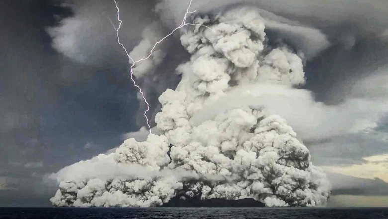 Hunga Tonga Volcanic Plume Helped Destroy Methane Study Finds