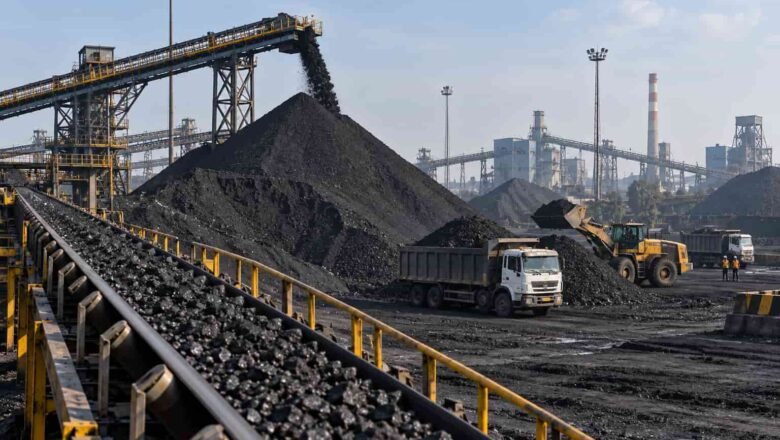 India Coal Stocks at Power Plants Fall 42% Fuel Cover Drops to 9 Days