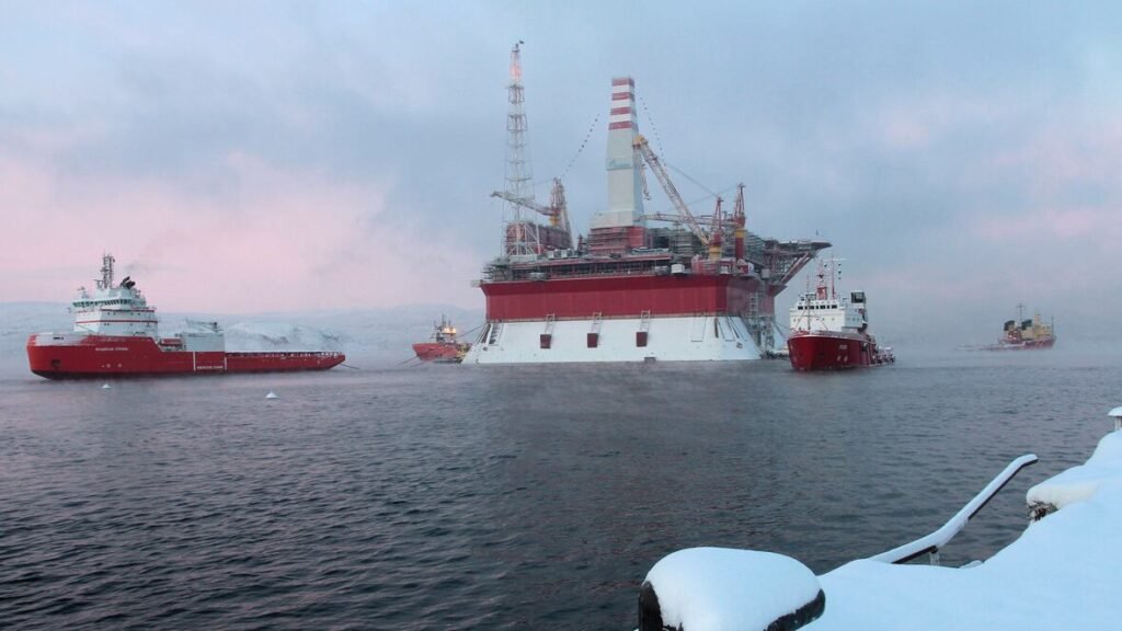 Russia’s $118 Billion Arctic oil Project Advances Despite Sanctions