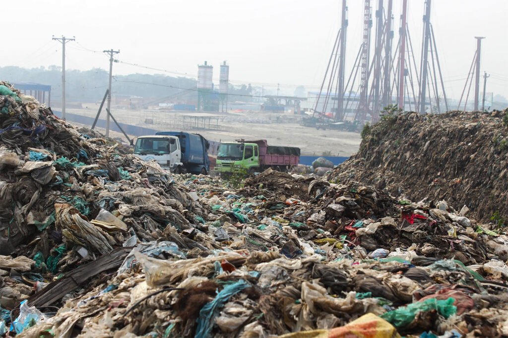 Dhaka Waste to Energy Plant Faces Backlash Over Air Pollution Concerns