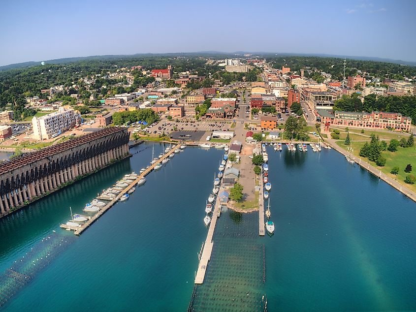 How Deep Is Lake Superior Compared With the Empire State Building?